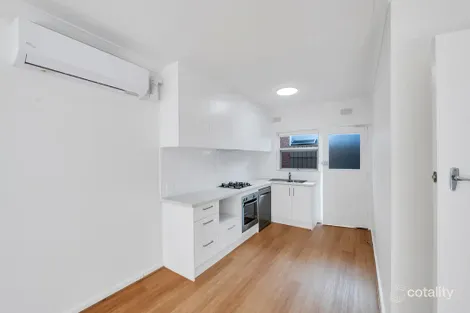 Property photo of 2/102 Seaview Road West Beach SA 5024