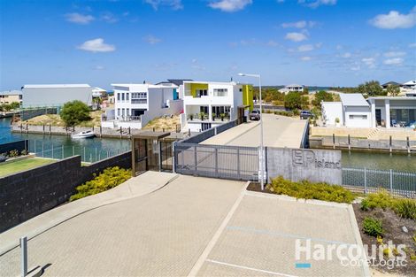 Property photo of 1 Houtman Lane Wannanup WA 6210