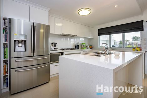 Property photo of 1 Houtman Lane Wannanup WA 6210
