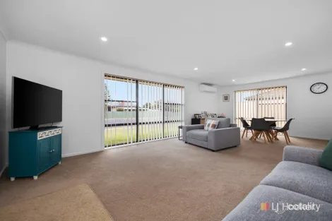 Property photo of 2/63 Inglis Street Wynyard TAS 7325