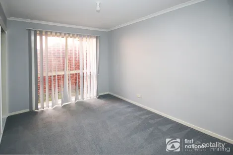 Property photo of 2/4-6 William Street Cranbourne VIC 3977