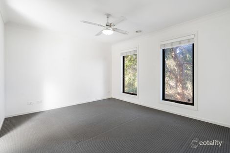 Property photo of 8 Hadlow Court Sunbury VIC 3429
