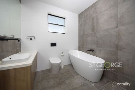 Property photo of 19 Larkhill Avenue Riverwood NSW 2210