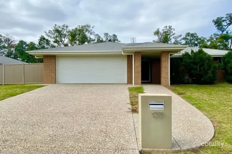 135 Cypress Pine Dr, Miles, QLD 4415