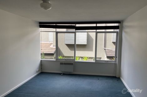 Property photo of 16/89-91 Denham Street Hawthorn VIC 3122