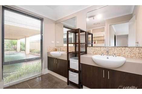 Property photo of 14 Vetiver Link Atwell WA 6164