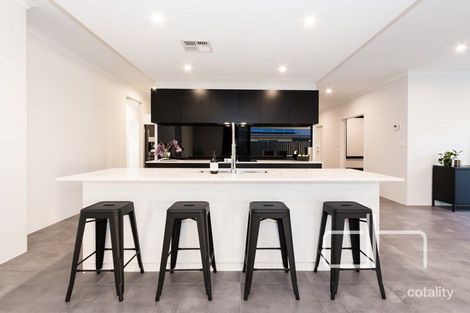 Property photo of 9 Saverne Way Landsdale WA 6065