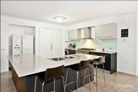 Property photo of 2 Tucker Street Doreen VIC 3754