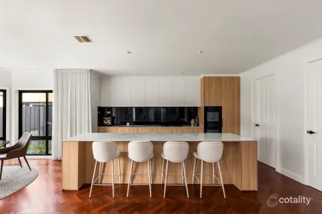 Property photo of 70 Carpenter Street Brighton VIC 3186