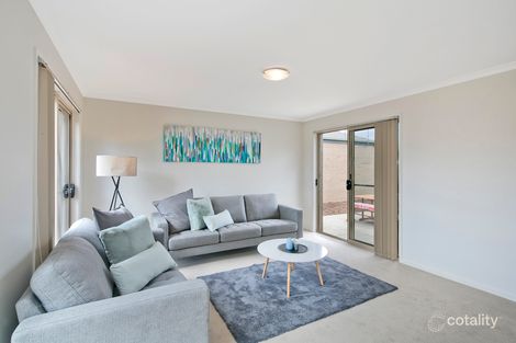 Property photo of 21 Hollows Circuit Macgregor ACT 2615