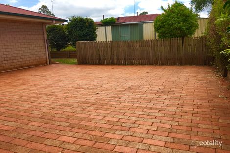 Property photo of 30 Biscay Crescent Glenvale QLD 4350