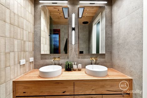 Property photo of 32 Brenda Road Research VIC 3095