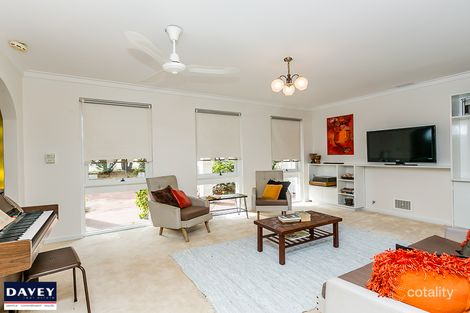 Property photo of 10 Dempster Road Karrinyup WA 6018