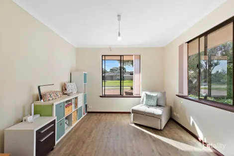 Property photo of 23 Mannion Way Kardinya WA 6163