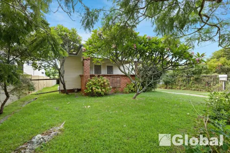 15 Floraville Rd, Belmont North, NSW 2280