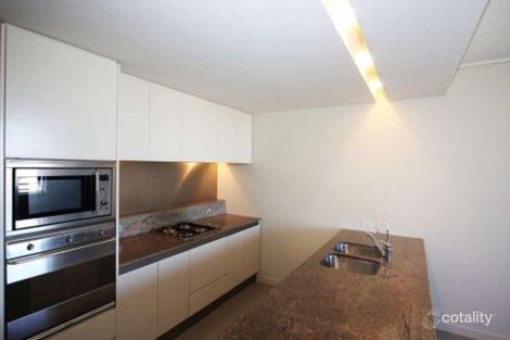 Property photo of 1441/22 Refinery Parade New Farm QLD 4005