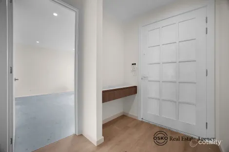 Property photo of 16 Perez Circuit Leopold VIC 3224