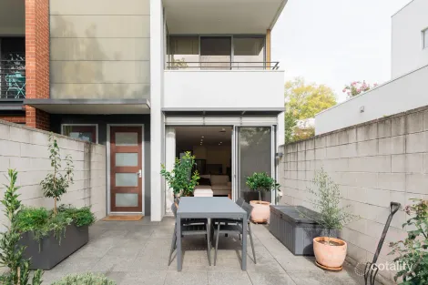 Property photo of 12/56 Stuart Street Griffith ACT 2603