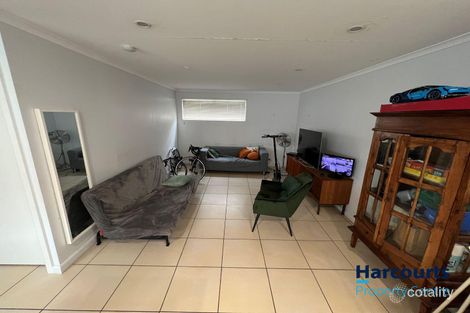 Property photo of 3/739 Logan Road Greenslopes QLD 4120