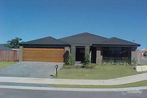 Property photo of 58 Keystone Loop Secret Harbour WA 6173