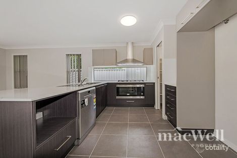 Property photo of 45 Albert Street Ormiston QLD 4160