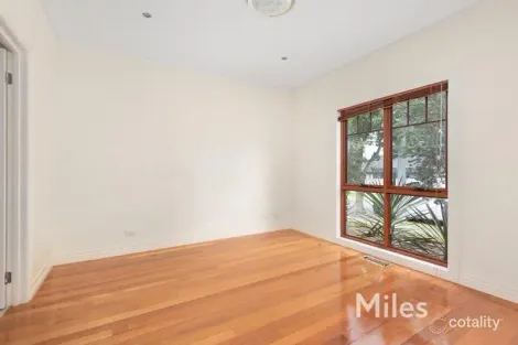 Property photo of 7 Kenna Street Macleod VIC 3085