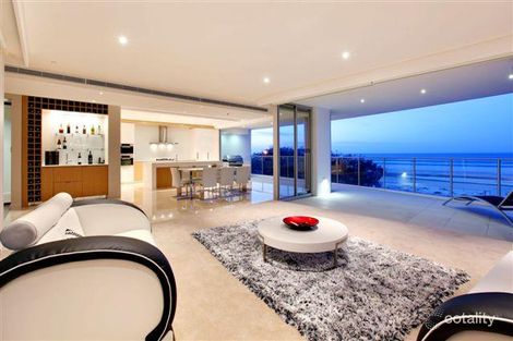 Property photo of 402/1 Haig Street Coolangatta QLD 4225