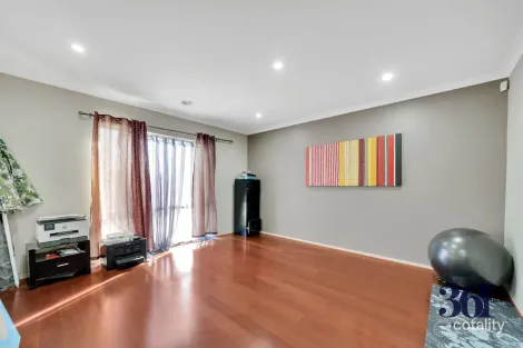 Property photo of 39 Hogans Road Hoppers Crossing VIC 3029