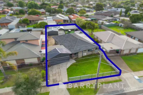 Property photo of 31 Bridge Road Melton South VIC 3338