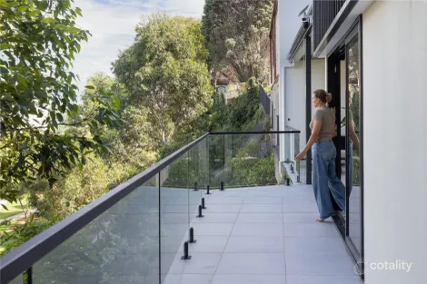 Property photo of 70A Toxteth Road Glebe NSW 2037