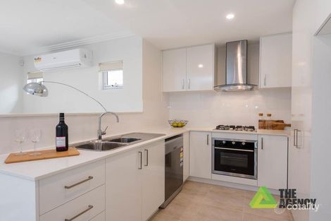 Property photo of 30 Narrung Way Nollamara WA 6061