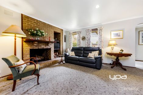 Property photo of 4 Pollard Place Sunbury VIC 3429