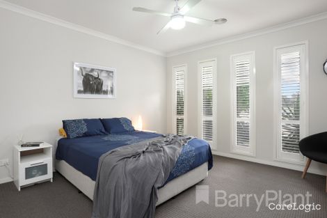Property photo of 21 Snowsill Circuit Point Cook VIC 3030