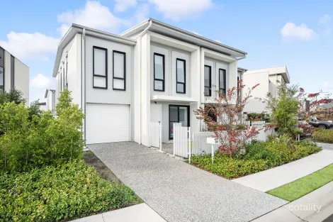 34 Annanvale Cct, Mount Annan, NSW 2567