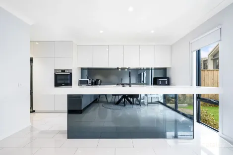 Property photo of 34 Annanvale Circuit Mount Annan NSW 2567