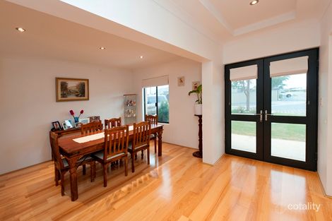 Property photo of 13 Antonio Circuit Port Kennedy WA 6172