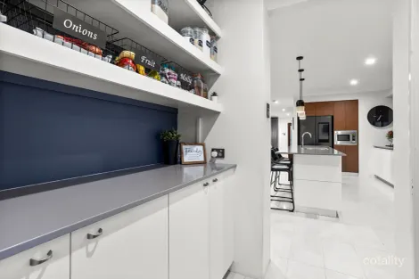 Property photo of 47 Sumich Gardens Coogee WA 6166