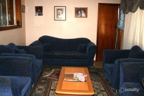 Property photo of 8 Todd Row St Clair NSW 2759