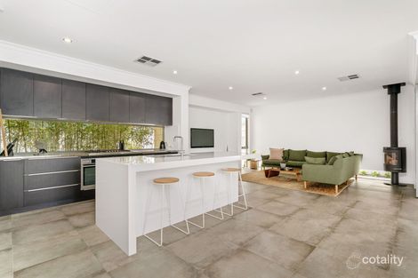 85 Stanley St, Scarborough, WA 6019