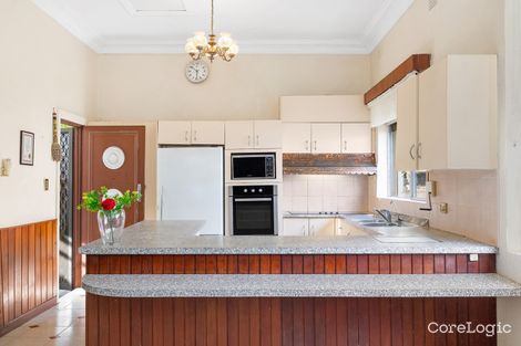 Property photo of 116 Queen Victoria Street Bexley NSW 2207