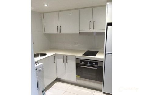 Property photo of 2/32 Station Street Dundas NSW 2117