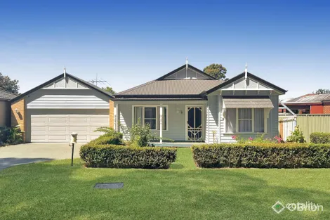 8 Masterton Pl, Cranbourne East, VIC 3977