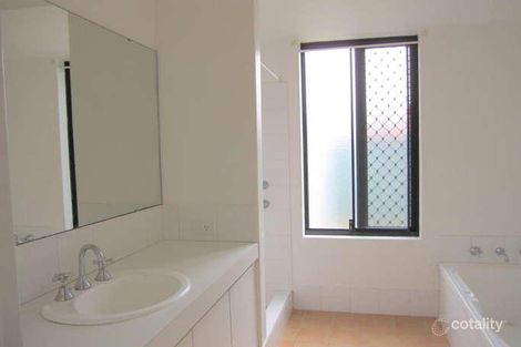 Property photo of 8 Yagan Mews Hamilton Hill WA 6163