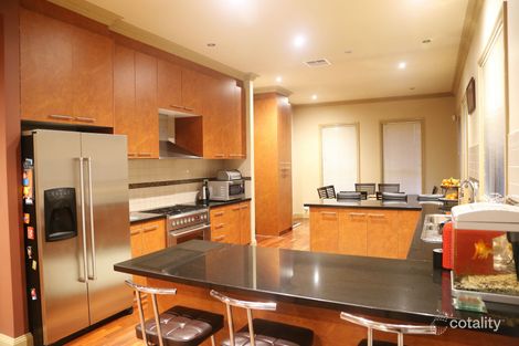 Property photo of 3 Tennyson Circuit Mill Park VIC 3082