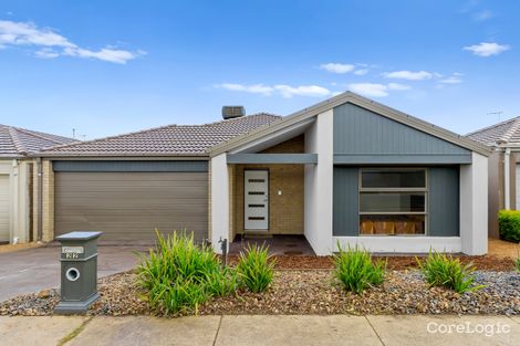 Property photo of 22 Heddle Parade Mernda VIC 3754