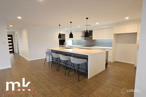 Property photo of 4 Fraser Place Mount Annan NSW 2567