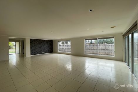 Property photo of 11 Drift Street Point Cook VIC 3030