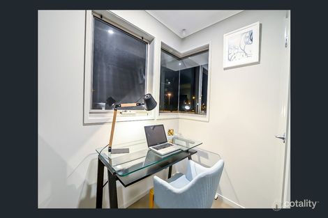 Property photo of 27 Fathom Way Clyde North VIC 3978