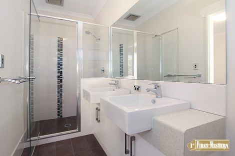Property photo of 15 Marathon Loop Madeley WA 6065