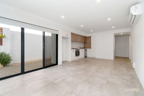 Property photo of 1/32 Birchley Crescent Balga WA 6061